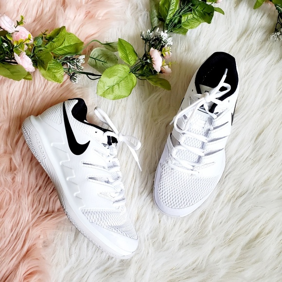 Nike Shoes - Nike Air Zoom Vapor X 10 Tennis Sneakers